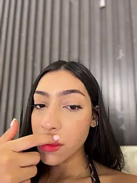 Ema azel online show from 02/05/26, 02:00