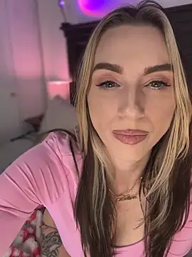 BrattyBae xo online show from 10/06/25, 06:27