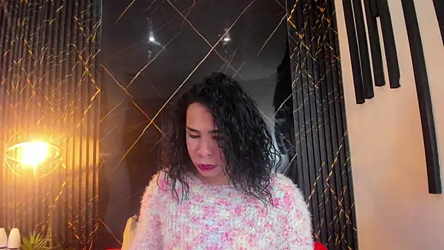 Snapshot of Giorgina_Parado chatting on 10/02/25, 04:08 Giorgina Parado online show from 10/02/25, 04:08