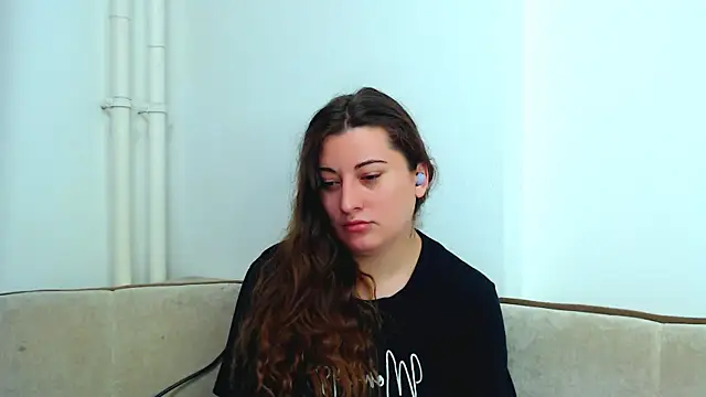 Helen Adams  online show from 12/10/24, 04:24