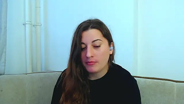 Helen Adams  online show from 01/05/25, 10:32