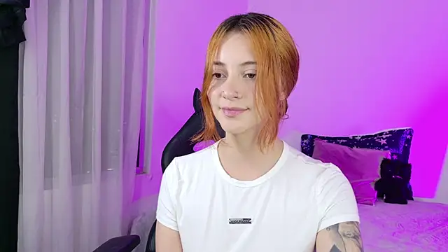 annie mora online show from 03/11/26, 01:11