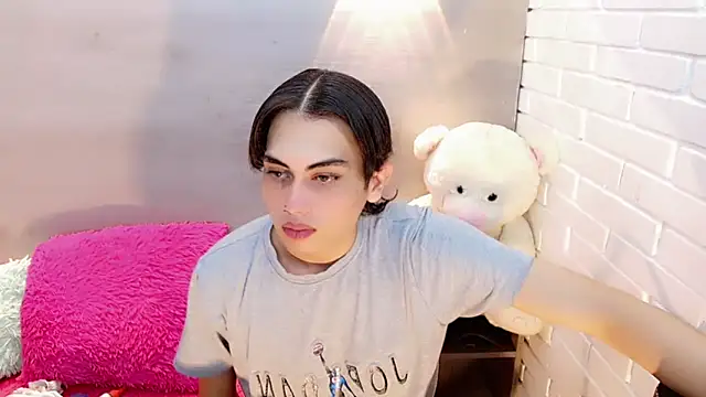 Daniela Pink  online show from 09/27/25, 08:03
