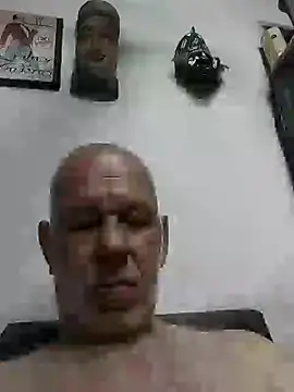 FabiQuilmes online show from 01/15/25, 02:06