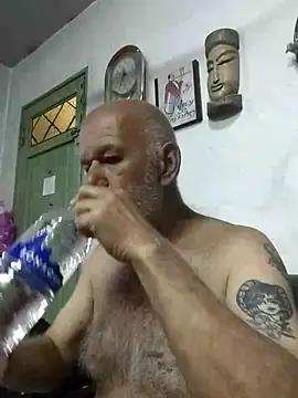 FabiQuilmes online show from 03/05/26, 02:35