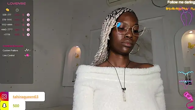 Tahira 21  online show from 03/17/25, 10:38