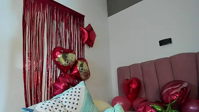 Tahira 21  online show from 02/11/26, 08:03