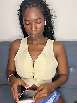 Tahira 21  online show from 03/30/26, 04:57