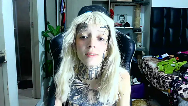 barbara anal squirt  online show from 09/16/25, 04:02