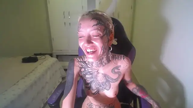 barbara anal squirt  online show from 10/15/25, 08:42