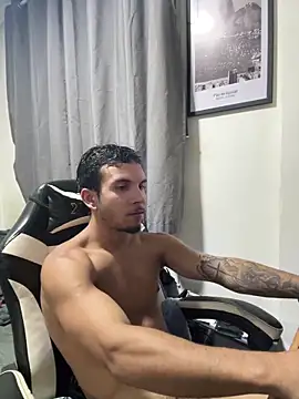 privpunhetinha01 online show from 04/28/26, 08:47