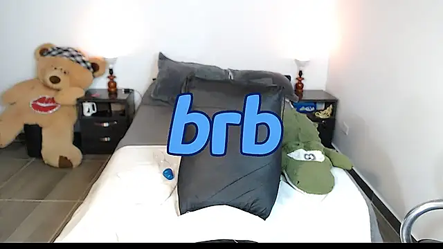 Snapshot of KRISTAL__JACKSON chatting on 03/12/25, 08:30 KRISTAL JACKSON online show from 03/12/25, 08:30