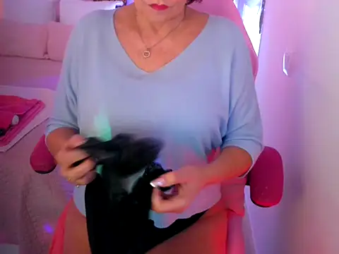 aubade246 online show from 11/04/25, 02:05