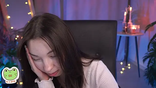 Snapshot of Sarah_Son chatting on 02/10/25, 11:46 Sarah Son online show from 02/10/25, 11:46