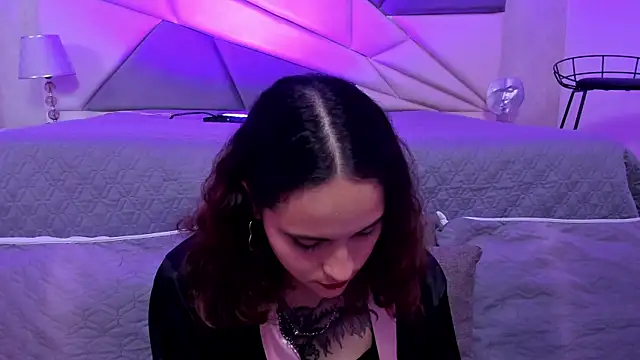 AnnyThompson  online show from 01/09/25, 08:44