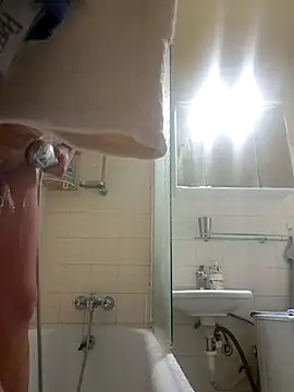 Snapshot of TheHardone_29 chatting on 02/11/25, 11:44 TheHardone 29 online show from 02/11/25, 11:44