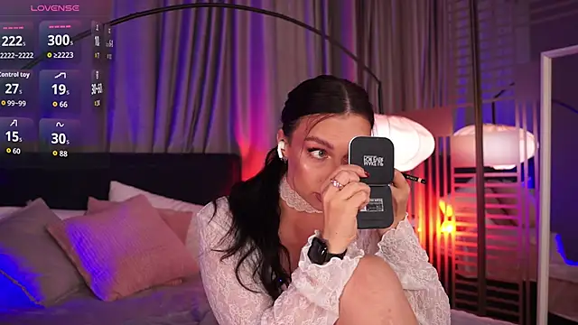 LunaNight online show from 09/23/25, 08:56