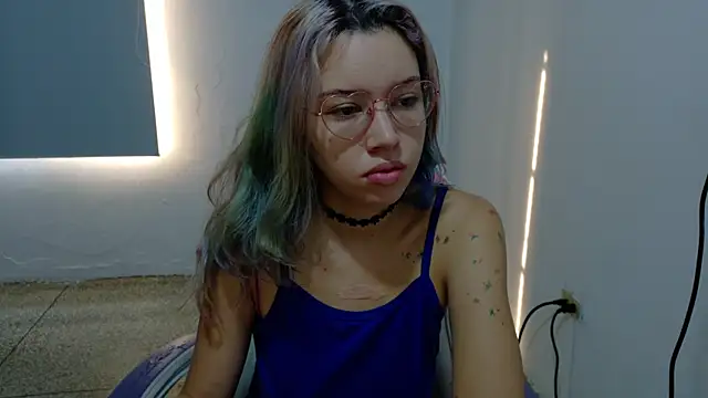 WandaDoll online show from 03/28/26, 12:16