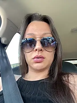 Lilly Black88888 online show from 05/17/26, 12:34