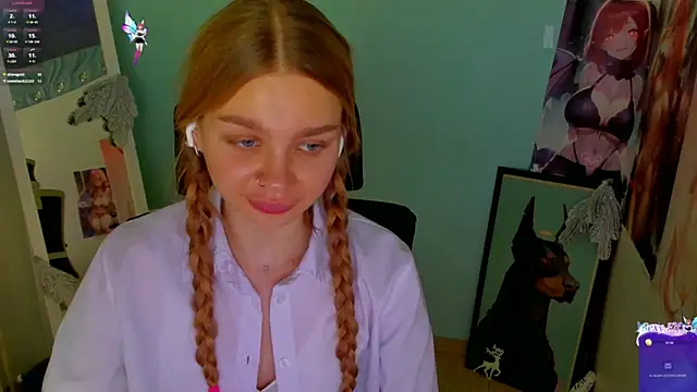 Molly sweetie online show from 12/19/24, 10:24