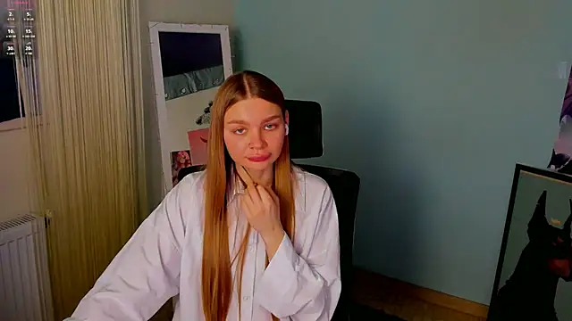 Molly sweetie online show from 01/22/25, 10:07