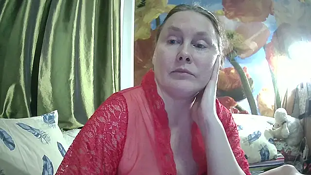 Snapshot of pussykroshka chatting on 02/21/26, 08:32 pussykroshka online show from 02/21/26, 08:32