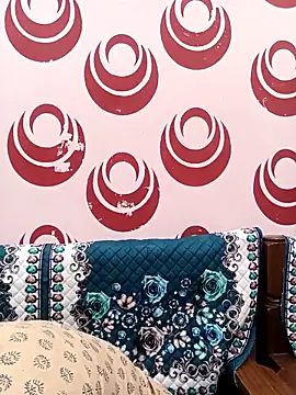 Yours-Bebo online show from 09/20/25, 06:47