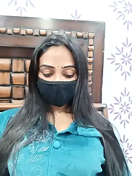 Yours-Bebo online show from 11/22/25, 06:07