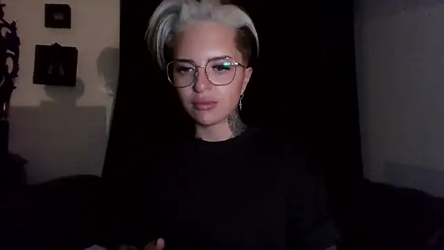 Rubyrichhxo online show from 09/13/25, 09:03