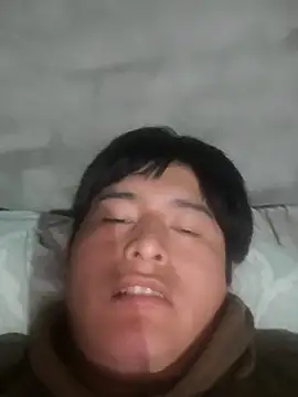 Snapshot of EZEL-59 chatting on 09/23/25, 10:35 EZEL-59 online show from 09/23/25, 10:35