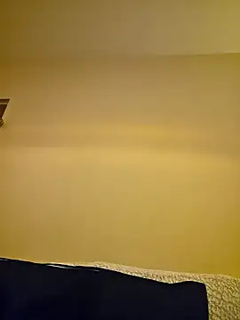 Snapshot of minierose chatting on 10/04/25, 04:32 minierose online show from 10/04/25, 04:32