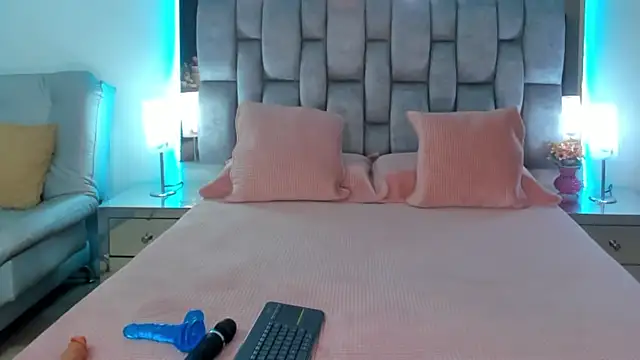 Abbye blue01 online show from 02/24/25, 11:19