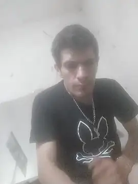 Snapshot of sexlockoxxx chatting on 10/14/25, 02:45 sexlockoxxx online show from 10/14/25, 02:45