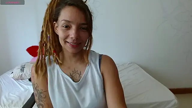 Snapshot of Natalia_Sativa716 chatting on 03/13/25, 02:55 Natalia Sativa716 online show from 03/13/25, 02:55
