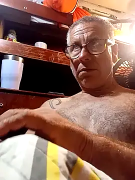 Snapshot of Pcsammy73 chatting on 10/22/25, 09:53 Pcsammy73 online show from 10/22/25, 09:53