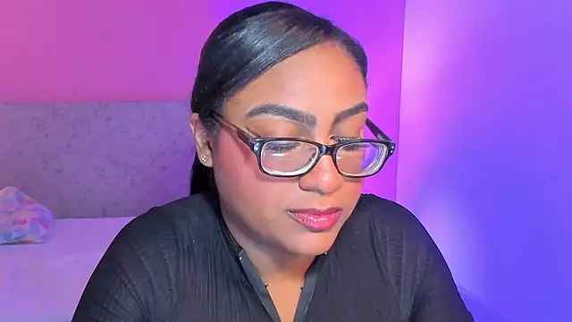 BlakmillerrGilson online show from 11/23/25, 07:46