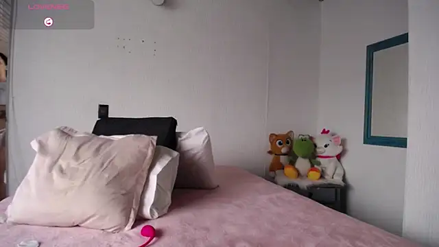  Lalaa online show from 10/09/25, 09:02