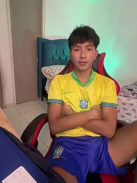 Leonarrrd 01 online show from 04/11/26, 11:20