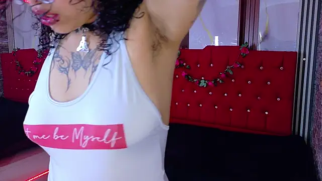 miahernadez303av online show from 04/25/26, 03:20