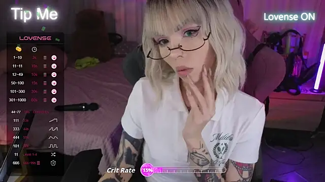 Kerry Kirk online show from 10/03/25, 11:46