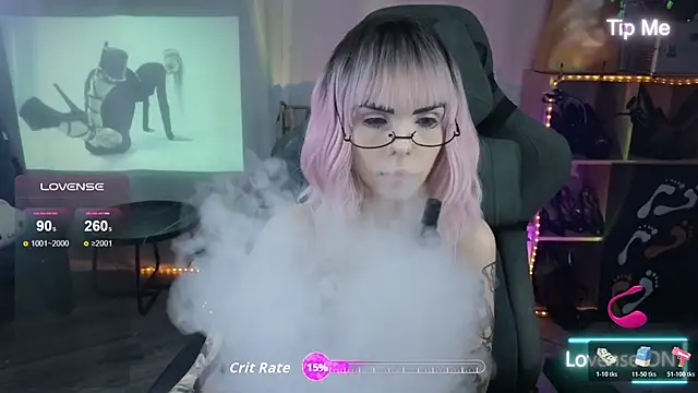 Kerry Kirk online show from 11/21/25, 09:02