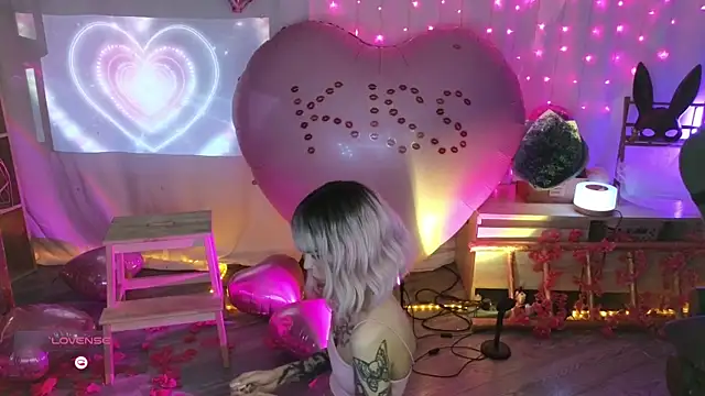 Kerry Kirk online show from 02/11/26, 10:04