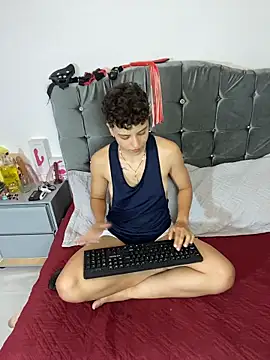 Antonella Cruz02 online show from 05/10/26, 03:33