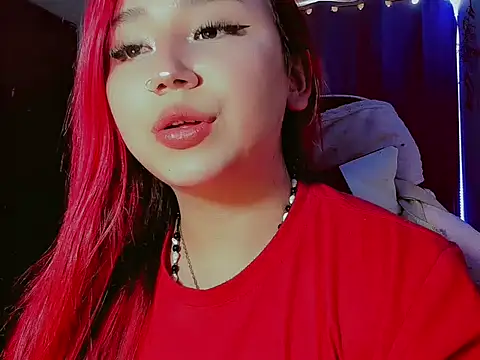 madisonx17 online show from 11/10/25, 07:13