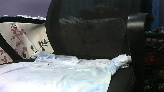 nine9inchdonn online show from 02/04/25, 04:48