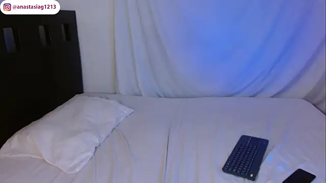 Anastasia1213 online show from 02/28/25, 12:32