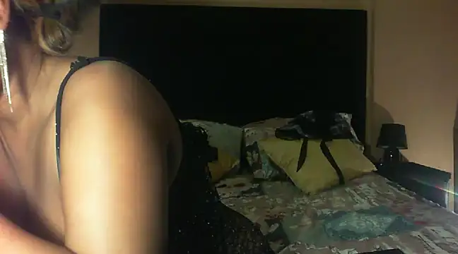 bustyfancybb online show from 12/14/24, 02:01