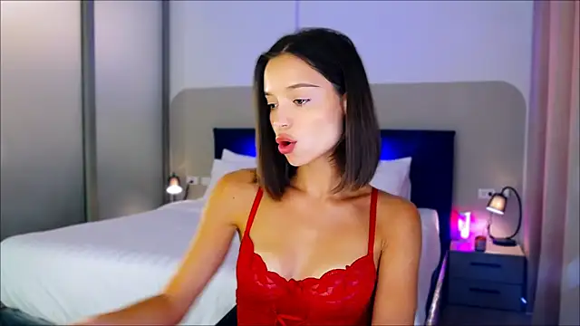 wow Mia online show from 01/25/25, 01:54