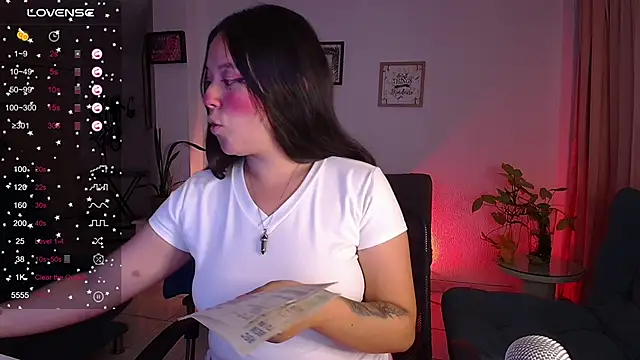 Lexie Thompson10 online show from 03/09/25, 04:05