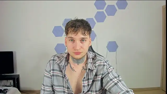 Chris Tyson online show from 12/25/24, 05:26